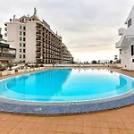 Modern In Parque Royal I, Playa Fañabe Apartamento *