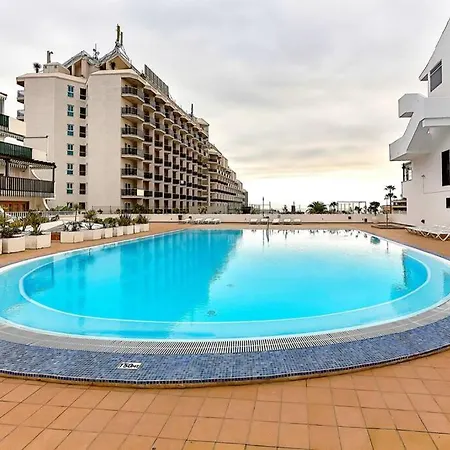 Modern In Parque Royal I, Playa Fanabe Appartement *