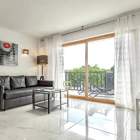 Modern In Parque Royal I, Playa Fanabe Appartement *