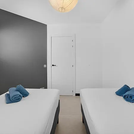 Modern In Parque Royal I, Playa Fanabe *